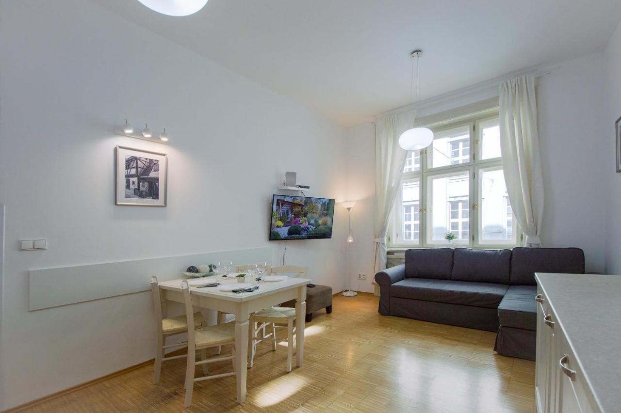 Modern Apartment Charvatova — Fotky 3